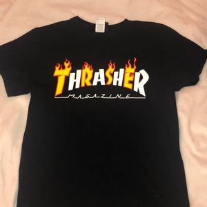 THRASHER FLAME T-SHIRT (SMALL)
